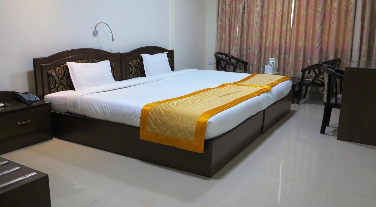 Bodhgaya Regency Hotel Εξωτερικό φωτογραφία